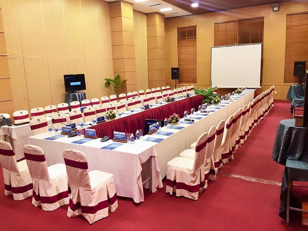 Danang Petro Hotel Exteriör bild